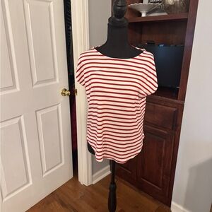 Green Envelope Red and White Short Sleeve Tee